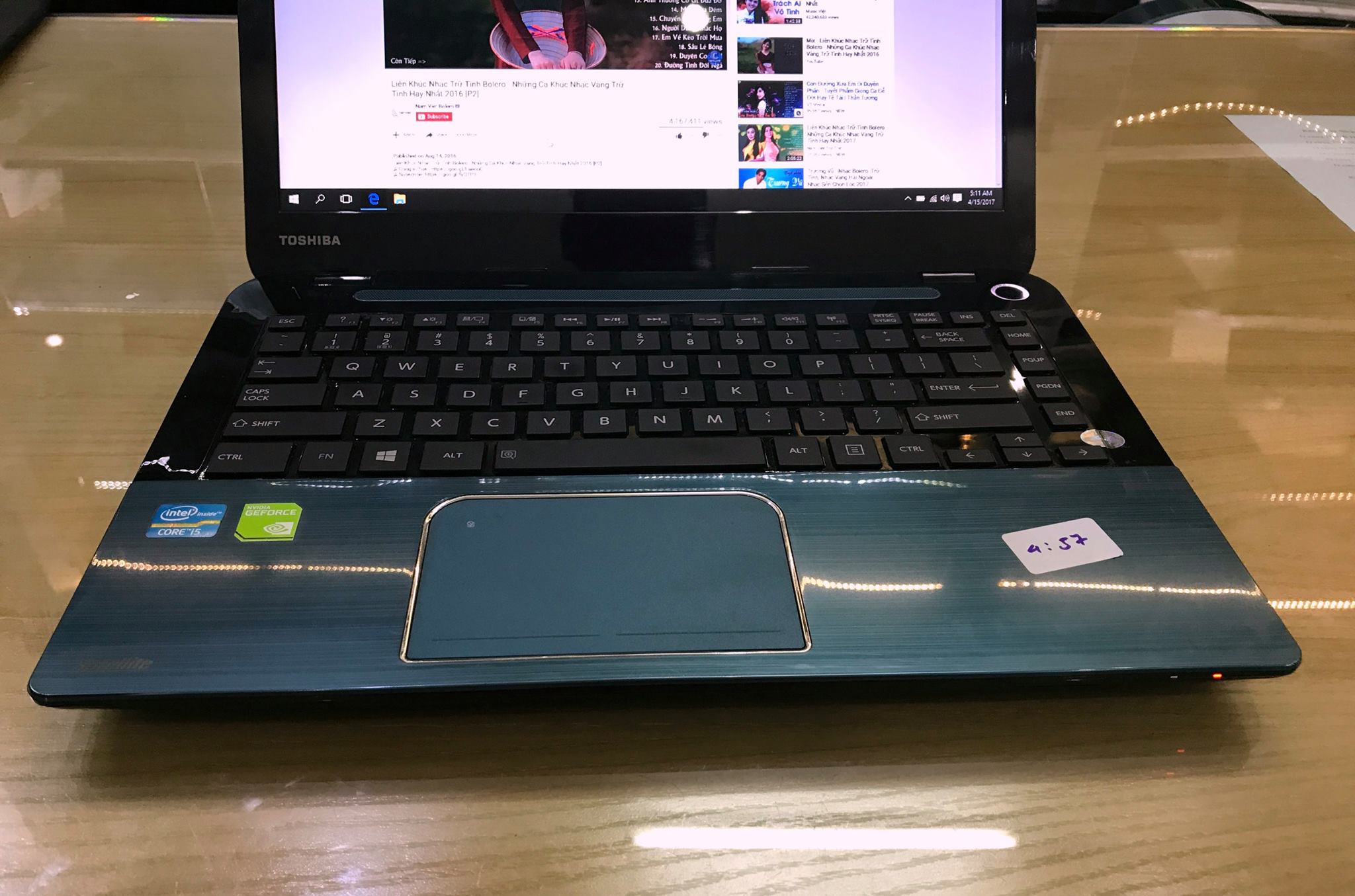 Laptop Toshiba L40 i5-7.jpg